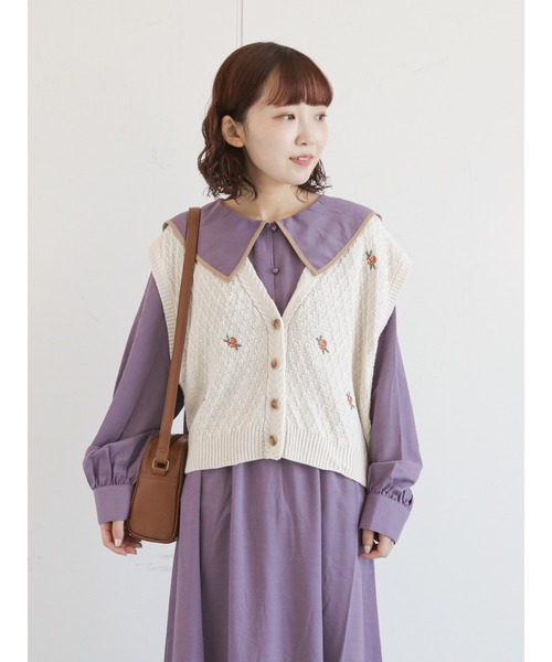 ehka sopo（エヘカソポ）の「花刺繍Vネック前開きベスト（ベスト・レディース・オレンジ/ミント/キナリ・ﾌﾘ-）」の2枚目の写真