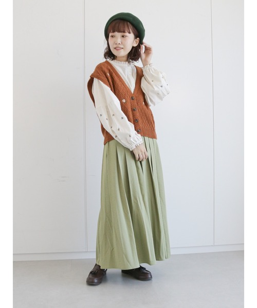 ehka sopo（エヘカソポ）の「花刺繍Vネック前開きベスト（ベスト・レディース・オレンジ/ミント/キナリ・ﾌﾘ-）」の19枚目の写真