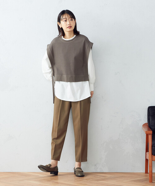 COMME CA ISM(コムサイズム)の「ストレッチ テーパードパンツ(スラックス・レディース・ブラック/カーキ・SMALL/MEDIUM/LARGE/X-LARGE/X-SMALL)」の6枚目の写真