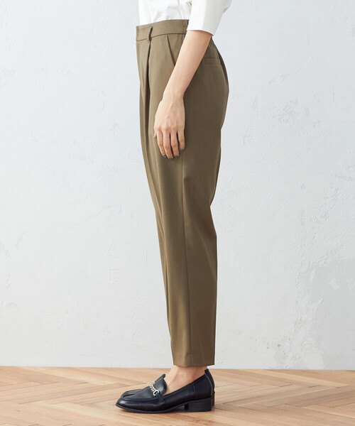 COMME CA ISM(コムサイズム)の「ストレッチ テーパードパンツ(スラックス・レディース・ブラック/カーキ・SMALL/MEDIUM/LARGE/X-LARGE/X-SMALL)」の11枚目の写真