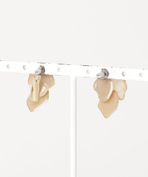 The Rule（ザルール）の「The Rule ザルール : Scales pieced earring:ウロコピアス（ピアス（両耳用）・レディース・ベージュ/ブルー・FREE）」の9枚目の写真