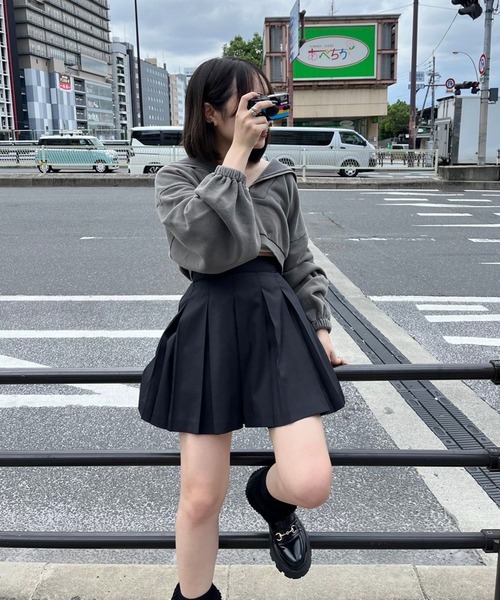 Heather(ヘザー)の「HOLiCハーフZIPプルオーバー 164329(スウェット・レディース・ブラック/オフホワイト/スミクロ・FREE)」の12枚目の写真