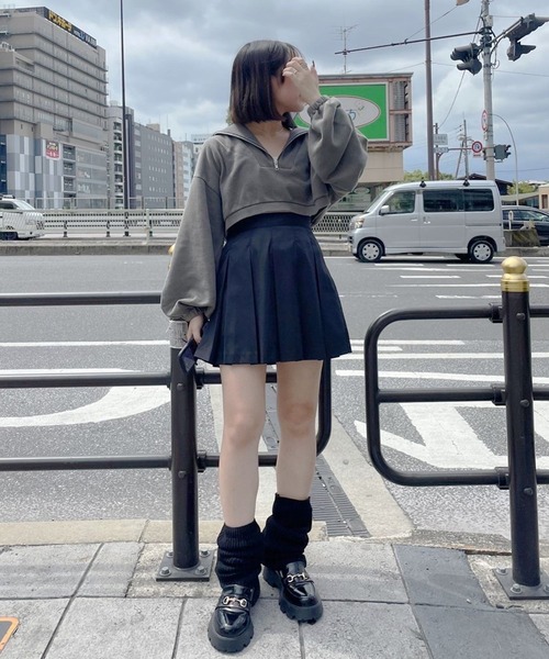 Heather(ヘザー)の「HOLiCハーフZIPプルオーバー 164329(スウェット・レディース・ブラック/オフホワイト/スミクロ・FREE)」の14枚目の写真
