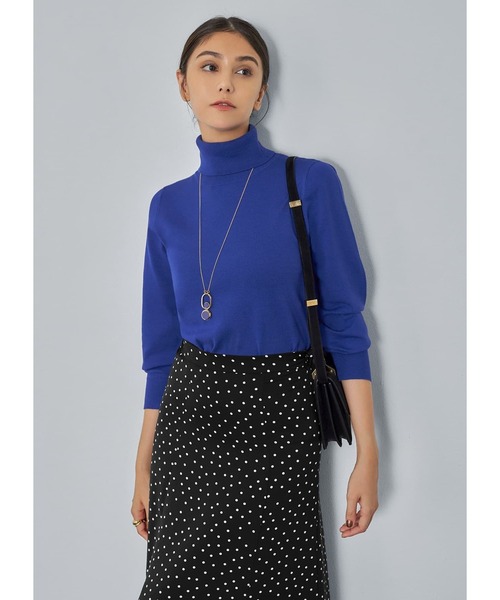 STYLE DELI(スタイルデリ)の「COLORベーシックタートルニット(ニット/セーター・レディース・レッド/ピンク/ブルー/テラコッタ・MEDIUM)」の2枚目の写真