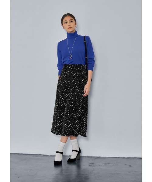 STYLE DELI(スタイルデリ)の「COLORベーシックタートルニット(ニット/セーター・レディース・レッド/ピンク/ブルー/テラコッタ・MEDIUM)」の17枚目の写真