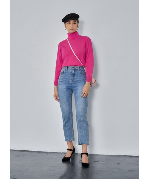 STYLE DELI(スタイルデリ)の「COLORベーシックタートルニット(ニット/セーター・レディース・レッド/ピンク/ブルー/テラコッタ・MEDIUM)」の20枚目の写真