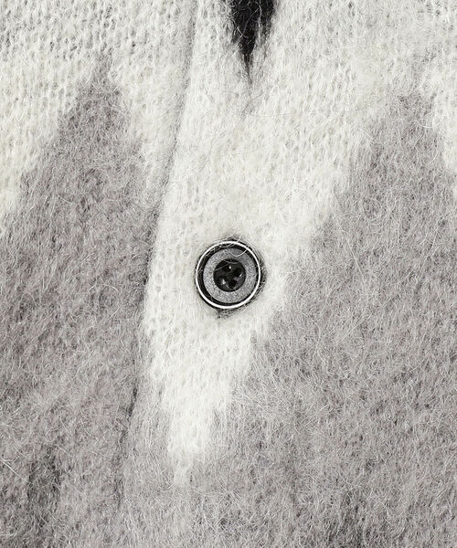 BEAMS PLUS(ビームスプラス)の「BEAMS PLUS / 9ゲージ モヘヤ ジャカード シェブロン ストライプ カーディガン(ニット/セーター・メンズ・ブラック/イエロー系その他6・MEDIUM/LARGE/X-LARGE/SMALL)」の5枚目の写真