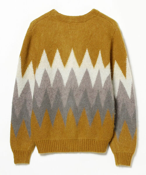 BEAMS PLUS(ビームスプラス)の「BEAMS PLUS / 9ゲージ モヘヤ ジャカード シェブロン ストライプ カーディガン(ニット/セーター・メンズ・ブラック/イエロー系その他6・MEDIUM/LARGE/X-LARGE/SMALL)」の9枚目の写真