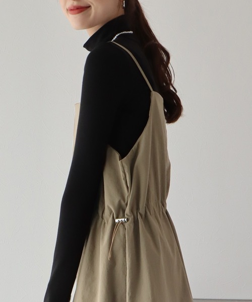 BLUEEAST(ブルーイースト)の「ミリタリーナイロンジャンスカ(ワンピース・レディース・ベージュ/ブラック/チャコールグレー・MEDIUM)」の13枚目の写真