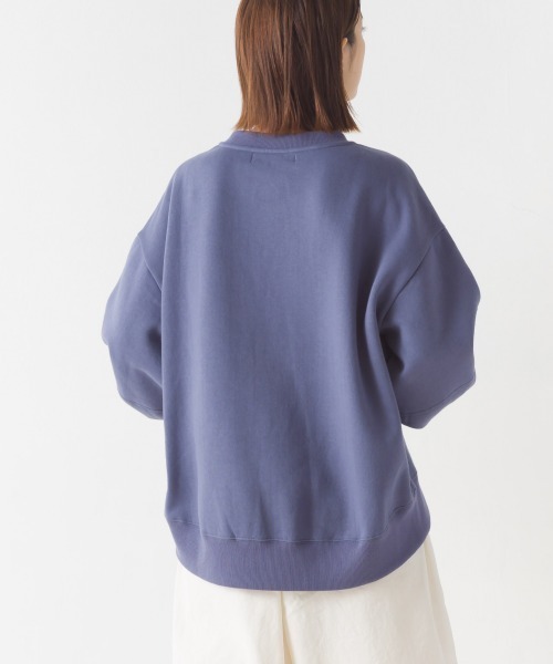 OMNES（オムネス）の「裏起毛ボリューム袖裾ラウンドプルオーバー長袖（その他トップス・レディース・ホワイト系その他/パープル/オレンジ/アイボリー/ブラック/グレー系その他・FREE）」の15枚目の写真