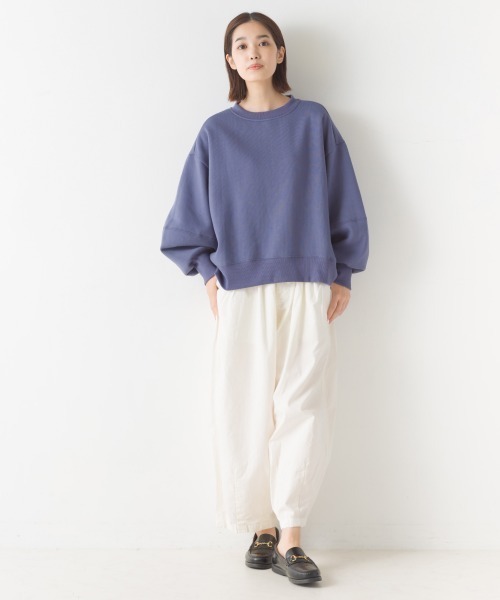 OMNES（オムネス）の「裏起毛ボリューム袖裾ラウンドプルオーバー長袖（その他トップス・レディース・ホワイト系その他/パープル/オレンジ/アイボリー/ブラック/グレー系その他・FREE）」の16枚目の写真