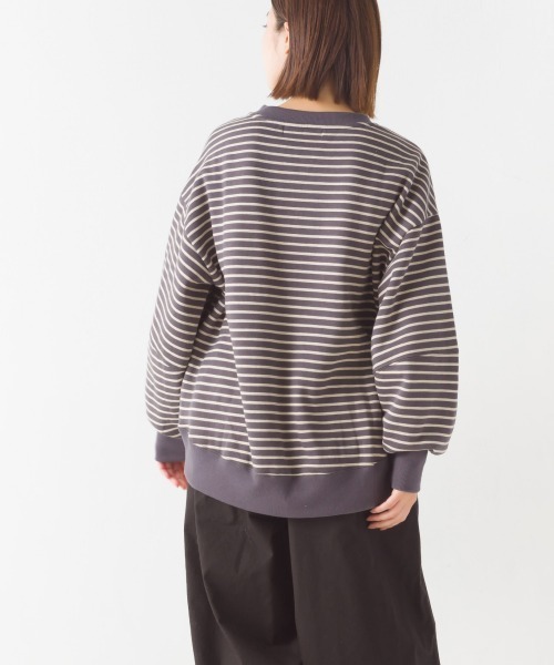 OMNES（オムネス）の「裏起毛ボリューム袖裾ラウンドプルオーバー長袖（その他トップス・レディース・ホワイト系その他/パープル/オレンジ/アイボリー/ブラック/グレー系その他・FREE）」の10枚目の写真