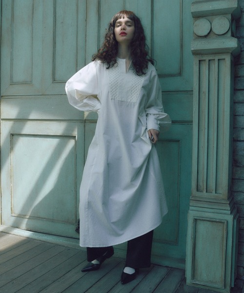 manana suerte（マニャーナスエルテ）の「エンブロイダリーワンピース（ワンピース・レディース・ボルドー/オフホワイト/ブラック・FREE）」の17枚目の写真