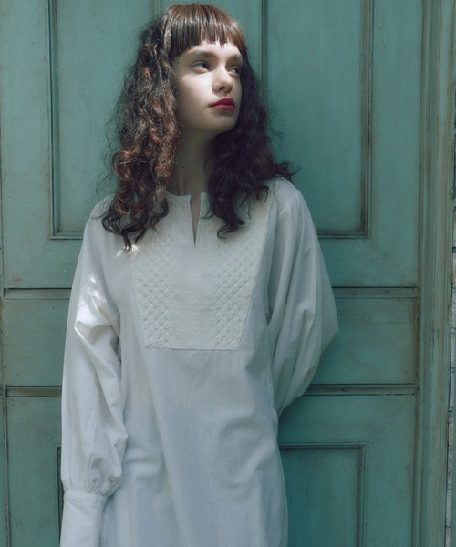 manana suerte（マニャーナスエルテ）の「エンブロイダリーワンピース（ワンピース・レディース・ボルドー/オフホワイト/ブラック・FREE）」の19枚目の写真