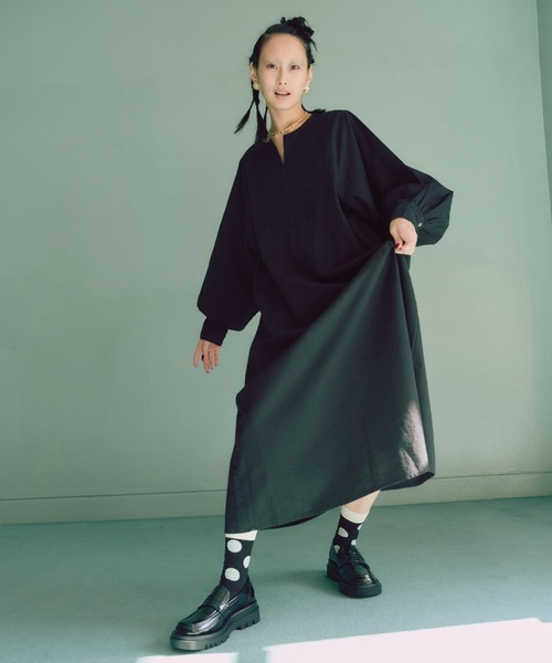 manana suerte（マニャーナスエルテ）の「エンブロイダリーワンピース（ワンピース・レディース・ボルドー/オフホワイト/ブラック・FREE）」の8枚目の写真