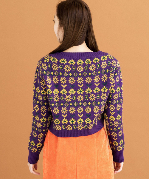 HEYUMM（ヘユム）の「レトロフラワーショートカーディガン（カーディガン/ボレロ・レディース・グリーン/オフホワイト/パープル・ONE）」の5枚目の写真