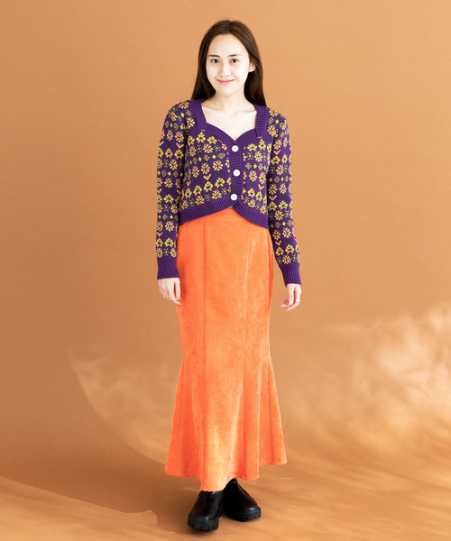 HEYUMM（ヘユム）の「レトロフラワーショートカーディガン（カーディガン/ボレロ・レディース・グリーン/オフホワイト/パープル・ONE）」の6枚目の写真