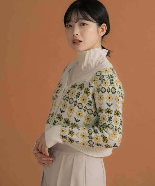 HEYUMM（ヘユム）の「レトロフラワーショートカーディガン（カーディガン/ボレロ・レディース・グリーン/オフホワイト/パープル・ONE）」の16枚目の写真