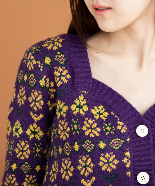 HEYUMM（ヘユム）の「レトロフラワーショートカーディガン（カーディガン/ボレロ・レディース・グリーン/オフホワイト/パープル・ONE）」の21枚目の写真