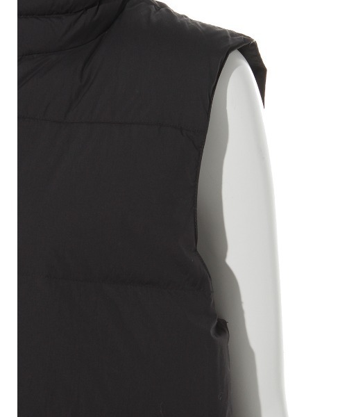 Snow Peak(スノーピーク)の「【Snowpeak】Recycled Down Vest(ダウンベスト・レディース・ブラック・MEDIUM)」の6枚目の写真
