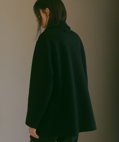 23区(ニジュウサンク)の「【23区 | 5525gallery】ラムメルトン ビッグカラー コート(ピーコート・レディース・ライトグレー系/ブラック系・40/38)」の3枚目の写真