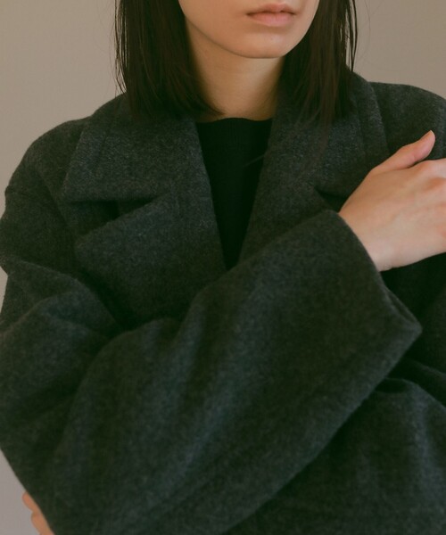 23区(ニジュウサンク)の「【23区 | 5525gallery】ラムメルトン ビッグカラー コート(ピーコート・レディース・ライトグレー系/ブラック系・40/38)」の5枚目の写真