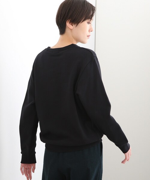 INDIVI(インディヴィ)の「【WORLD for the World】フォトプリント スウェットトップス(スウェット・レディース・チャコールグレー/ブラック/ナチュラル/グレー系・38/05/13)」の19枚目の写真