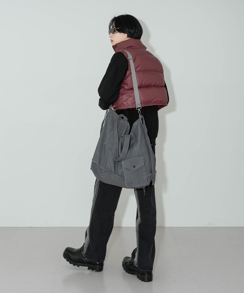 FOLLOWIN（フォロウィン）の「【UNISEX】サイドライングラデーションブラックワイドパンツ（デニムパンツ・レディース・ブラック・MEDIUM/LARGE/SMALL）」の7枚目の写真