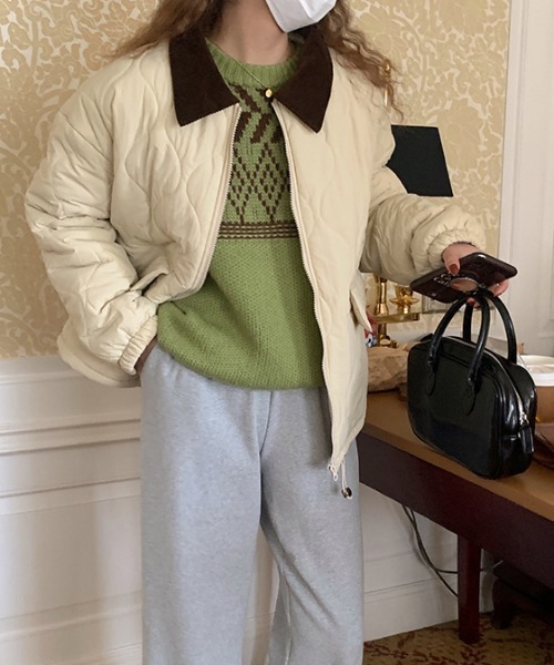 almo（アルモ）の「配色カラーキルティングコート(le)（ステンカラーコート・レディース・オフホワイト/ブラック/カーキ/ベージュ・FREE）」の17枚目の写真