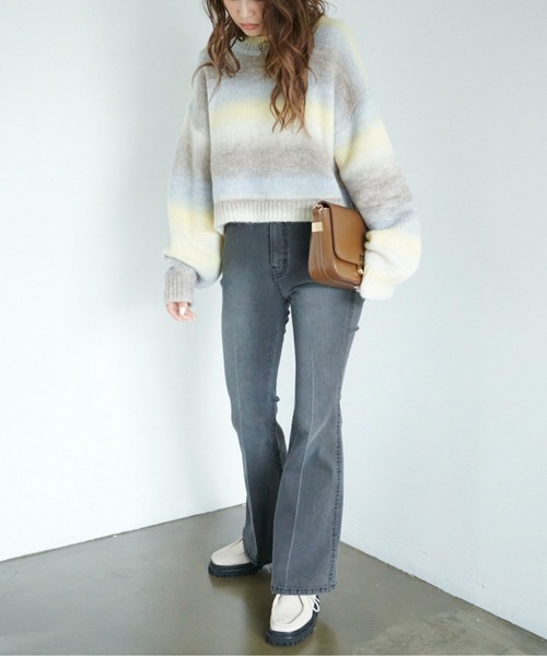 FREE'S MART(フリーズマート)の「グラデーションボーダーチュニックニット(ニット/セーター・レディース・イエロー/ライトグリーン・FREE)」の13枚目の写真