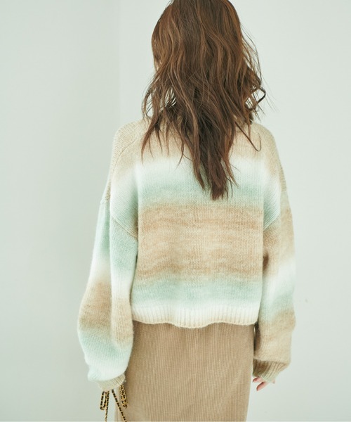 FREE'S MART(フリーズマート)の「グラデーションボーダーチュニックニット(ニット/セーター・レディース・イエロー/ライトグリーン・FREE)」の22枚目の写真