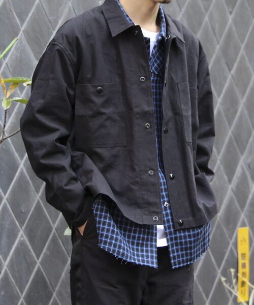 GLOSTER（グロスター）の「【GLOSTER/グロスター】オーバーサイズ トラッカージャケット サイドスリット セットアップ対応（ブルゾン・メンズ・ブラック・L/M）」の14枚目の写真