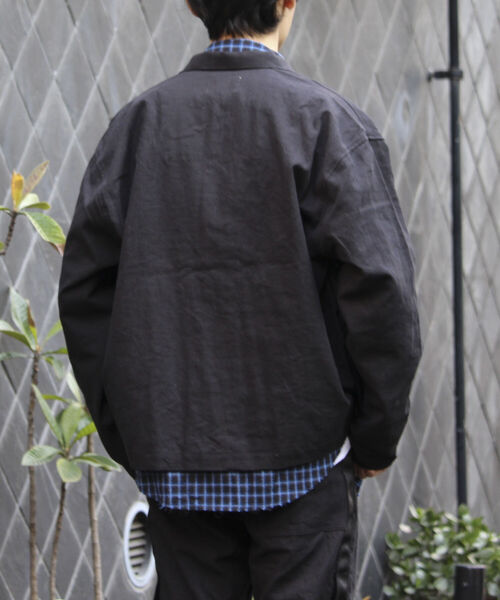 GLOSTER（グロスター）の「【GLOSTER/グロスター】オーバーサイズ トラッカージャケット サイドスリット セットアップ対応（ブルゾン・メンズ・ブラック・L/M）」の13枚目の写真