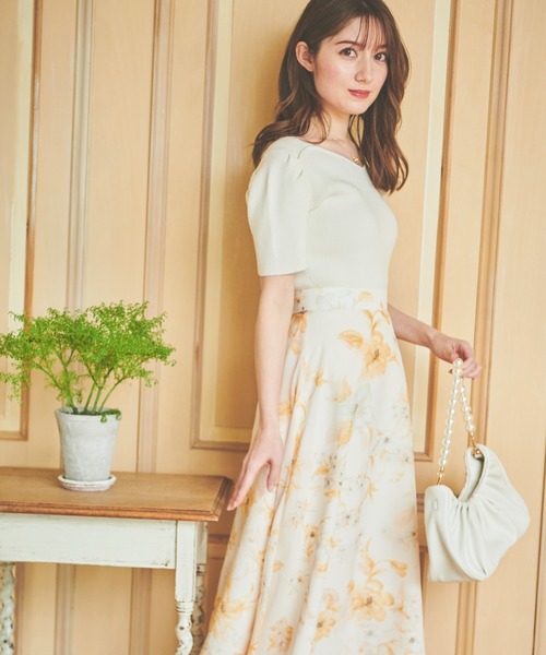【お値下げ中 新品 未使用 美人百花掲載 】Noela ノエラ2wayスカート セール】シャイニーフリル切替スカート（スカート）｜Noela