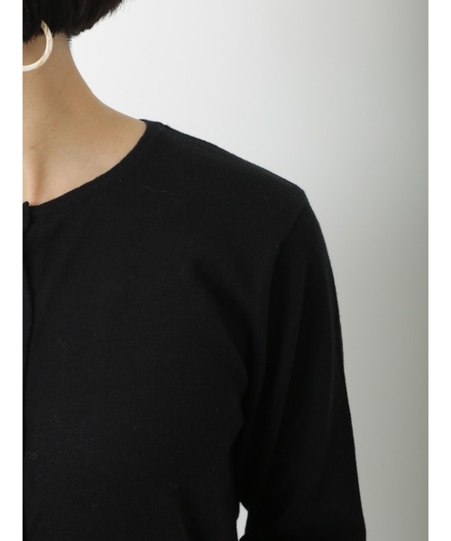 Lugnoncure（ルノンキュール）の「強撚コットンクルーカーディガン（カーディガン/ボレロ・レディース・オフホワイト/イエロー/ブルー/ブラック・ﾌﾘ-）」の8枚目の写真