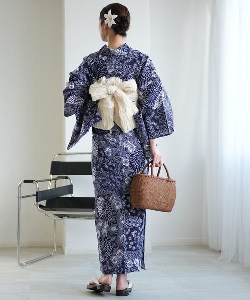 手染め注染浴衣3点セット utatane×注染工房 藍色の古典菊流水（浴衣