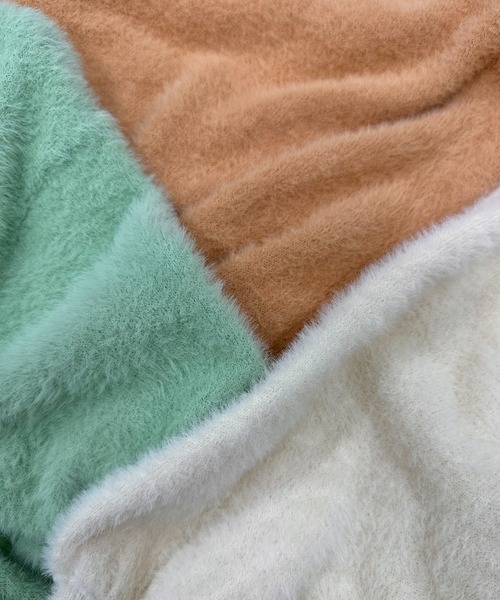 Kastane（カスタネ）の「フェザーパフニット（ニット/セーター・レディース・グリーン/オレンジ/アイボリー・FREE）」の4枚目の写真