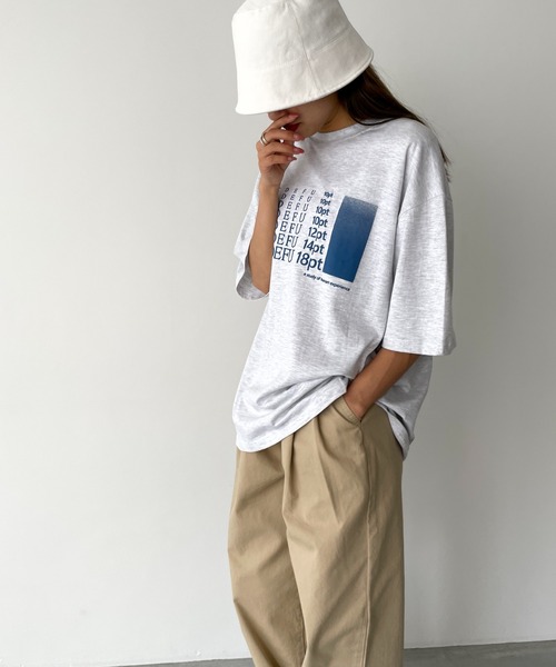 El mar（エルマール）の「El mar(エルマール) "ABCDEFU"プリント半袖Tシャツ（Tシャツ/カットソー・レディース・ブラック/ライトグレー・ONE SIZE）」の10枚目の写真