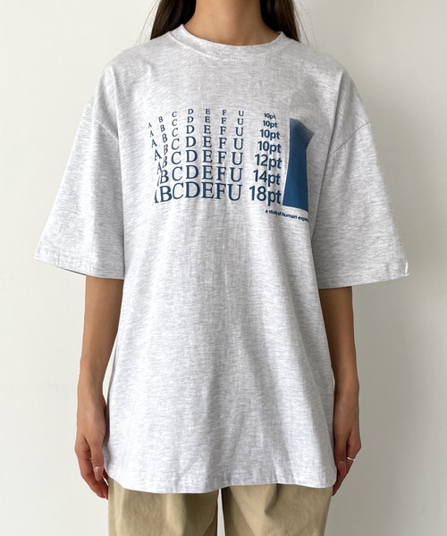 El mar（エルマール）の「El mar(エルマール) "ABCDEFU"プリント半袖Tシャツ（Tシャツ/カットソー・レディース・ブラック/ライトグレー・ONE SIZE）」の12枚目の写真