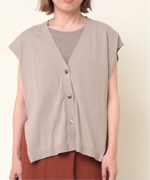 RNA-N（アールエヌエーエヌ）の「K2626 コットンノースリベスト（ベスト・レディース・ベージュ/グリーン/チャコール・MEDIUM）」の3枚目の写真