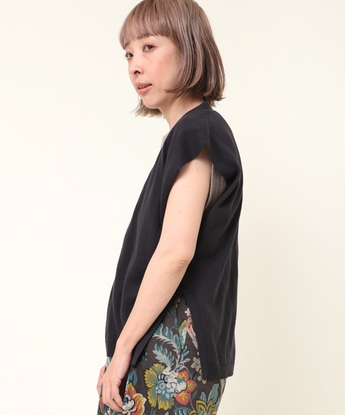 RNA-N（アールエヌエーエヌ）の「K2626 コットンノースリベスト（ベスト・レディース・ベージュ/グリーン/チャコール・MEDIUM）」の7枚目の写真