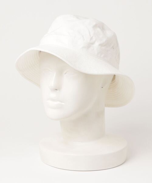 LACOSTE(ラコステ)の「【LACOSTE】コットンツイルワンポイントロゴバケットハット L3981(ハット・メンズ・ベージュ/ホワイト/ブラック/ネイビー・FREE)」の1枚目の写真