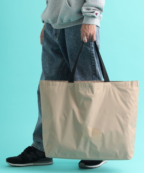 THE NORTH FACE（ザノースフェイス）の「【THE NORTH FACE/ザノースフェイス】SHOPPER BAG L/ショッパーバッグ L（トートバッグ・メンズ・ブラック/ライトベージュ/ダークブラウン/ネイビー系/アイボリー/ライトピンク/ブラック系1・FREE）」の9枚目の写真