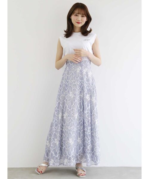 Champion（チャンピオン）の「Champion別注ロゴ入りノースリTシャツ（Tシャツ/カットソー・レディース・オフホワイト/グリーン/ベージュ・FREE）」の9枚目の写真