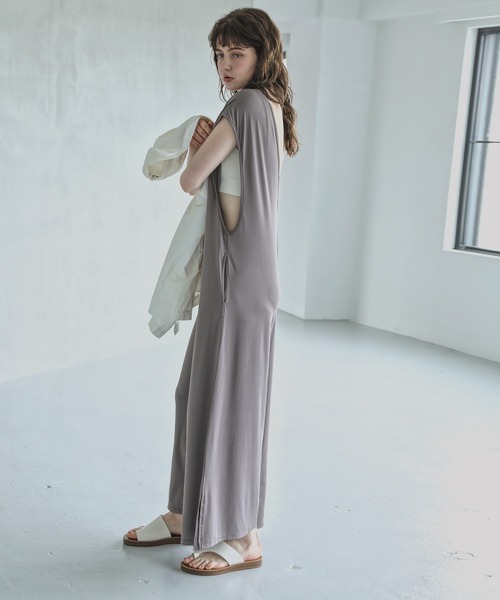 美品꧁ベイジ꧂VERY掲載 RUTHセットアップ サロペット オールインワン　2 美品꧁ベイジ꧂VERY掲載 RUTHセットアップ サロペット