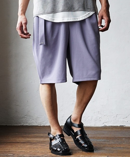 MinoriTY(マイノリティ)の「【MinoriTY】ベルト付きワイドハーフパンツ ショートパンツ ショーツ メンズ 無地 秋服 夏服(その他パンツ・メンズ・ライトグレー/ブラック/ブルー/パープル・M/L)」の1枚目の写真