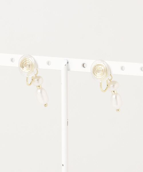 Ritomo De Ricco(リトモ・デ・リコ)の「落ちにくい!痛くなりにくいピアス風淡水パールーイヤリング(イヤリング・レディース・ゴールド・FREE)」の7枚目の写真