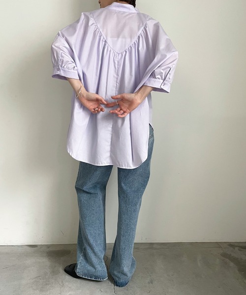 cona（コナ）の「スタンドギャザーVネックブラウス（シャツ/ブラウス・レディース・パープル/ブルー/オフホワイト・FREE）」の16枚目の写真