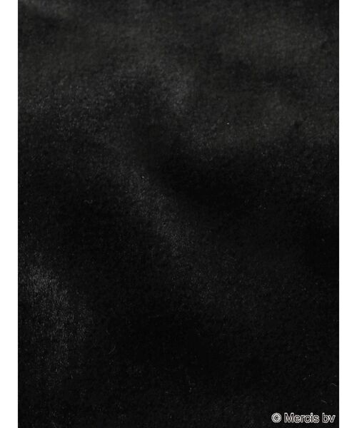 merry jenny(メリージェニー)の「もこもこmiffyティペット(マフラー・レディース・アイボリー/ブラック・FREE)」の7枚目の写真