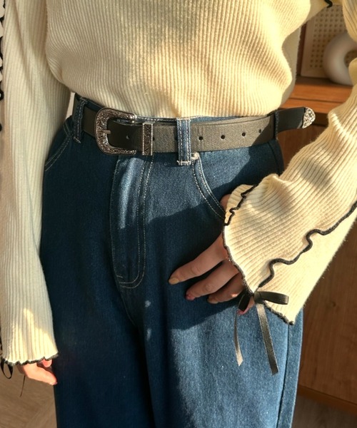 kutir(クティール)の「kutirlune/デザインバックルベルト(ベルト・レディース・ブラック/ダークブラウン・FREE)」の1枚目の写真